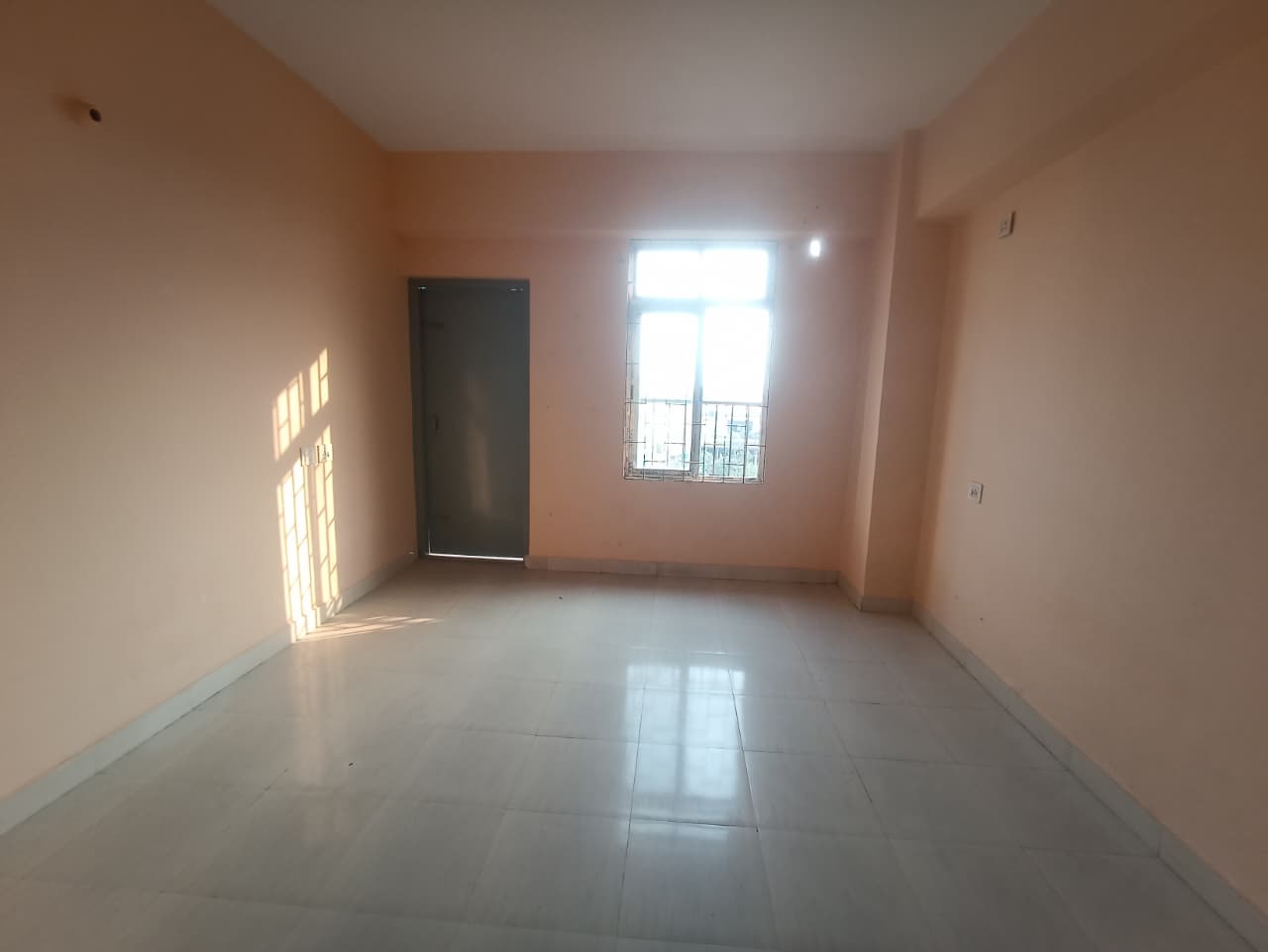 Unfurnished 2bhk in Hatigaon, Guwahati, Assam, India for Rent